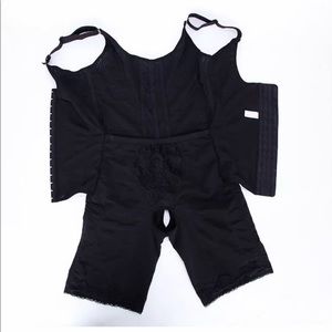 4XL Black hook & eye bodysuit/waist cincher